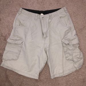 Men’s cargo shorts
